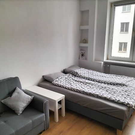 Apartament 2-3 Os Angorska Przy Stadionie Narodowym Варшава Екстериор снимка